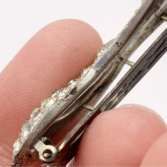 Vintage/antique clear rhinestone art deco bow dress clip 1930s? - Picture 2 of 10